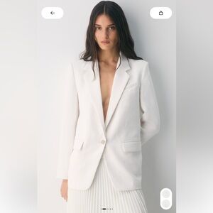 Aritzia Generation Blazer Crepette